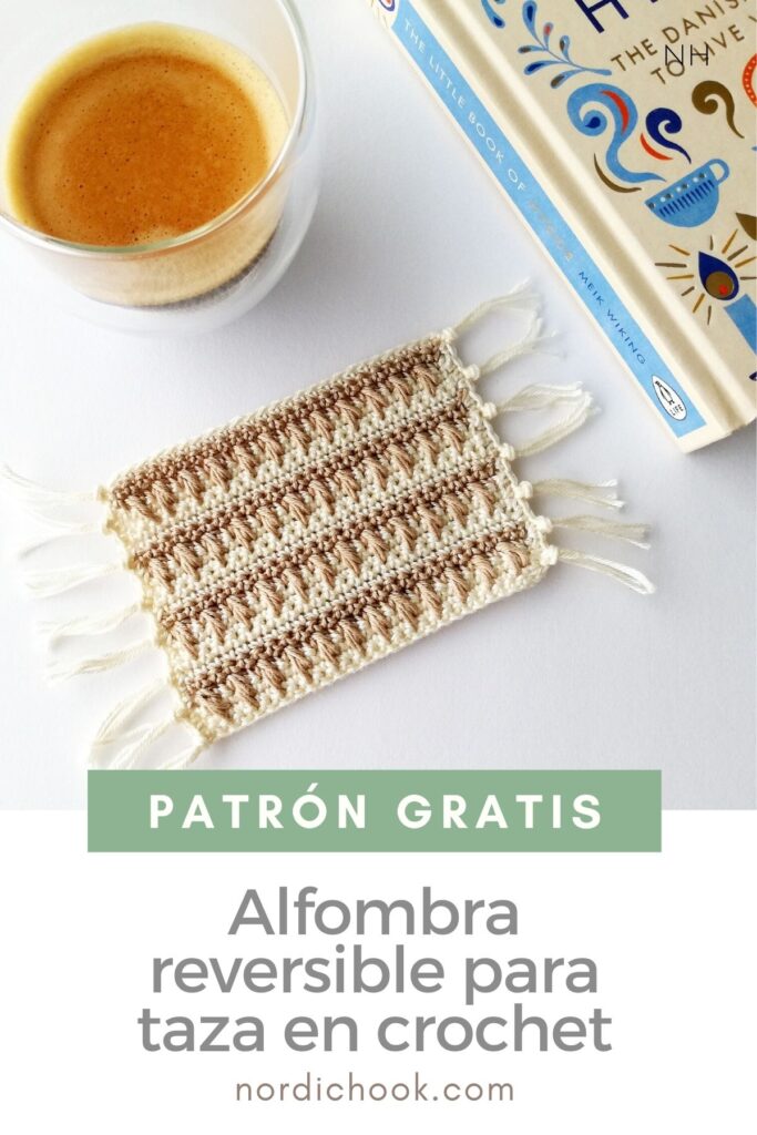 Alfombra reversible para taza en crochet