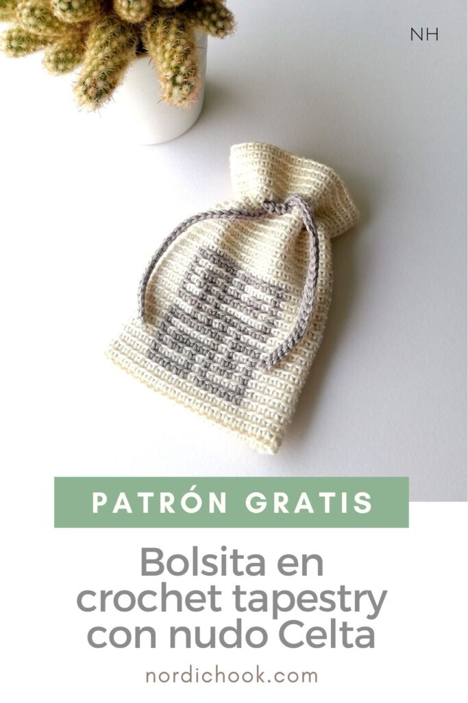 Bolsita con cordón en crochet tapestry con nudo Celta